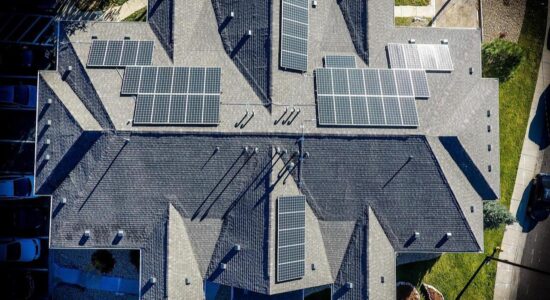 Como aumentar a satisfação do cliente de energia solar